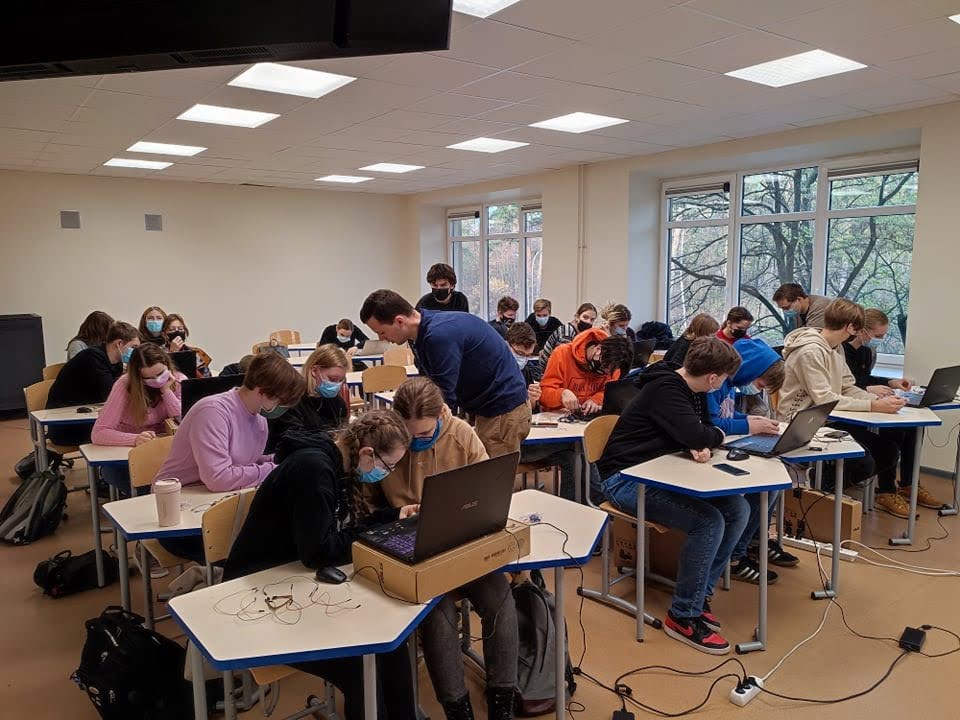 Testing the methodology in Lithuania by Robotikos mokykla — photo 8 of 9