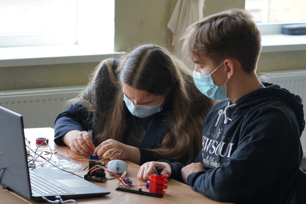 Testing the methodology in Lithuania by Robotikos mokykla — photo 4 of 9