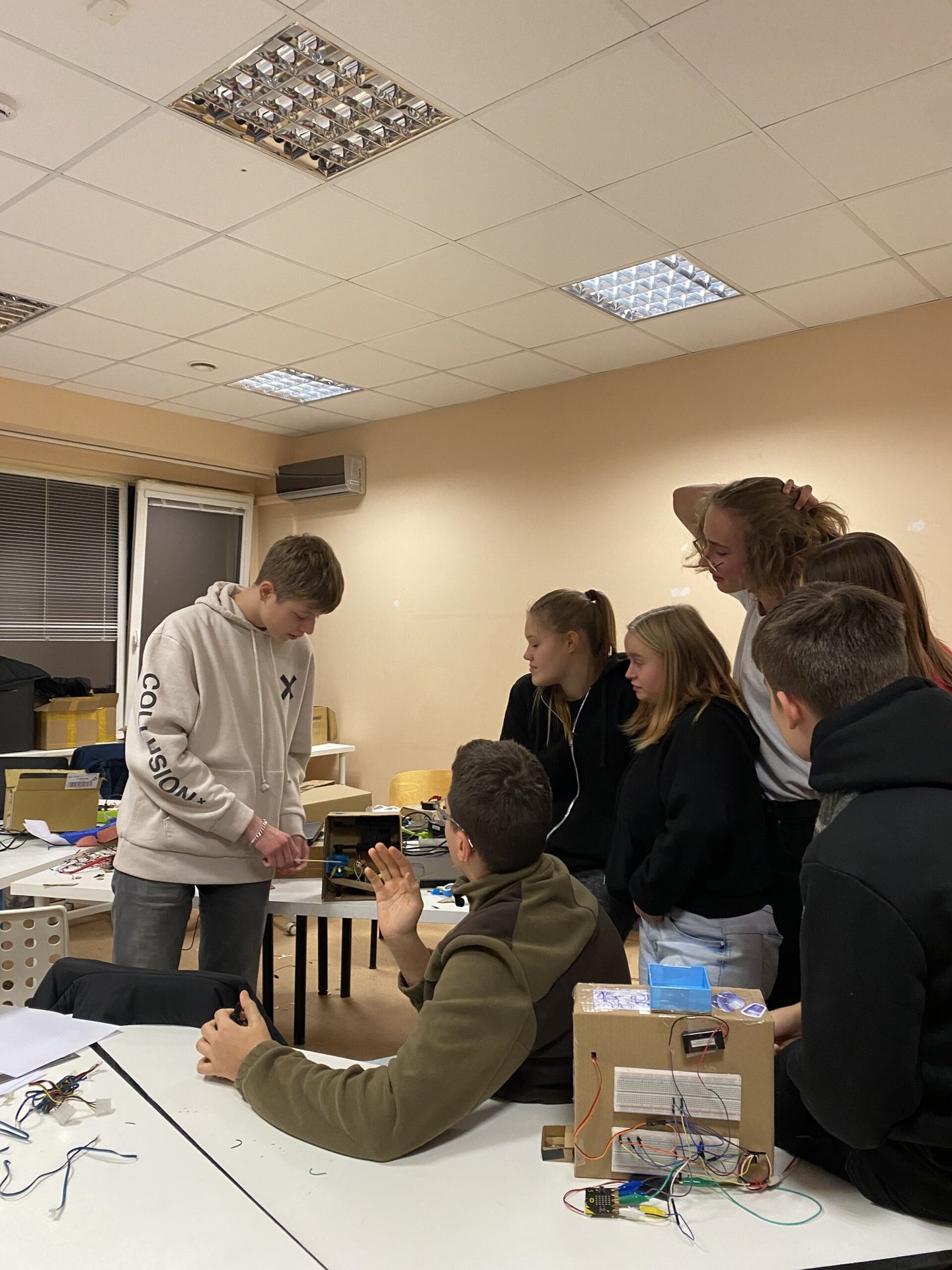 Hackathon for the youth of Šalčininkai region — photo 2 of 8